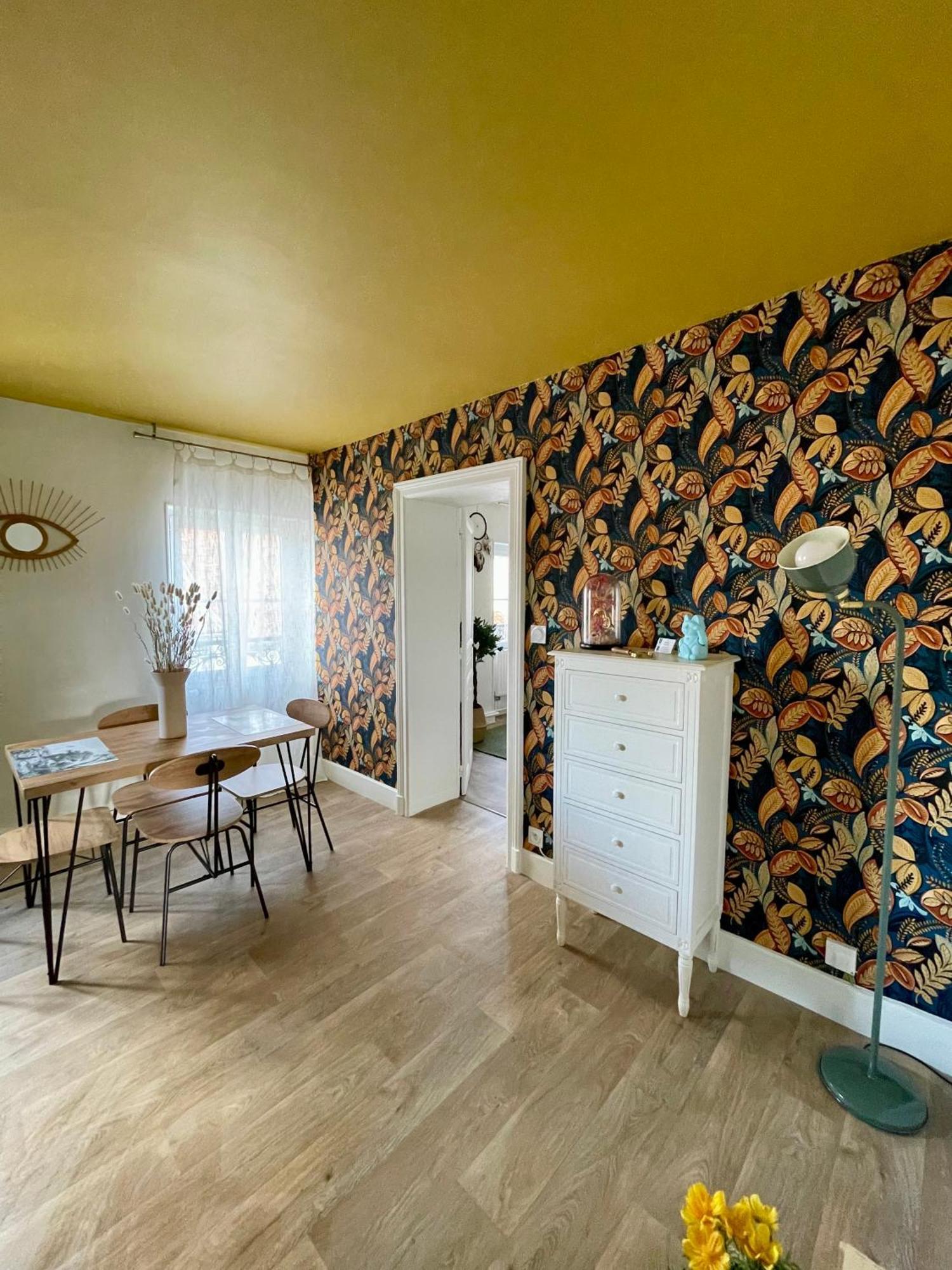 Le Moinet Fayard Appartement Vichy Buitenkant foto